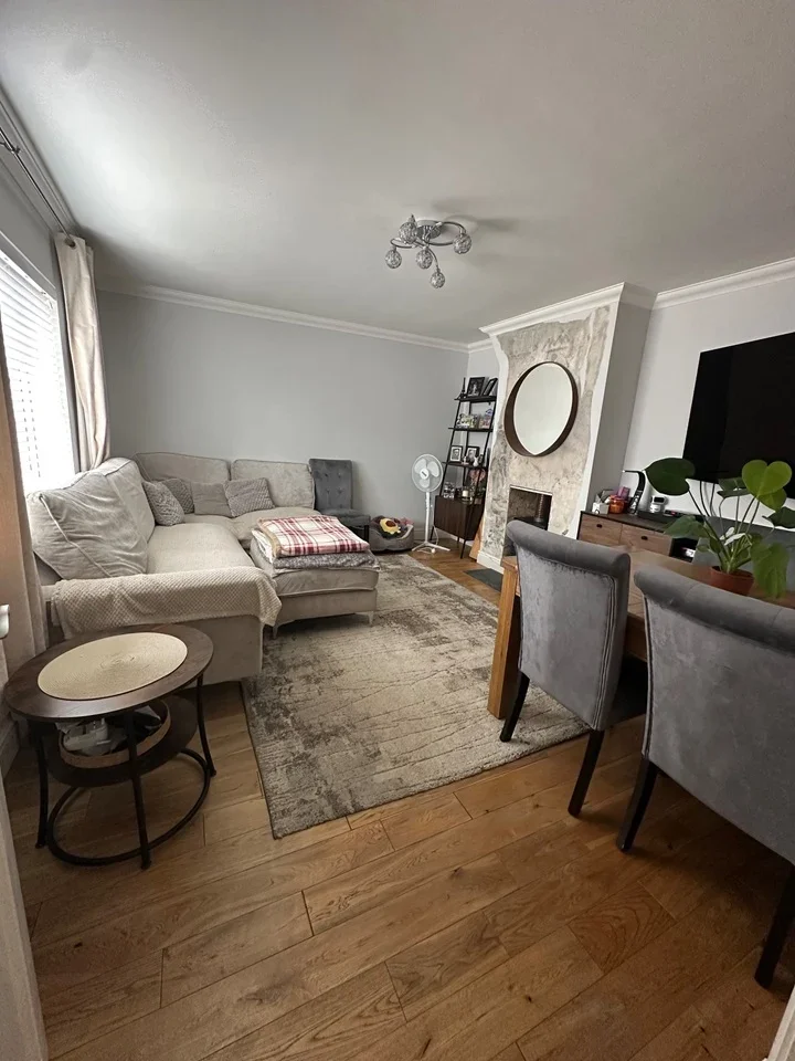 House Orchard Road in South Ockendon