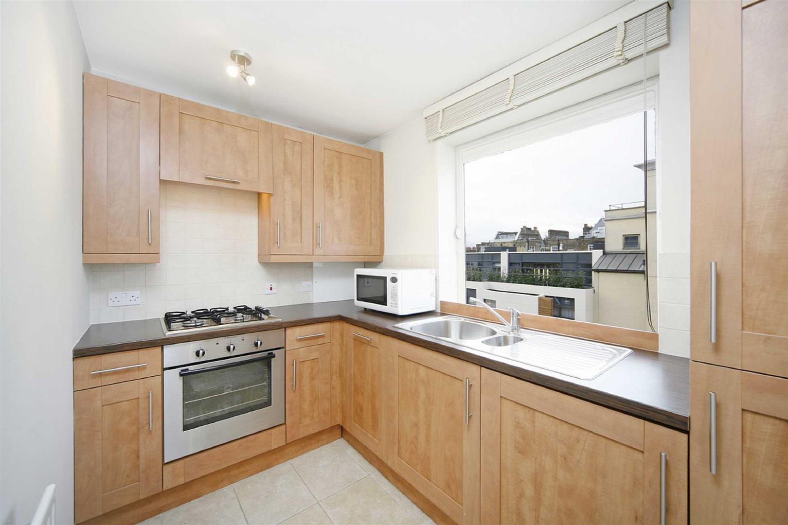 Flat Fulham Road in Greater London