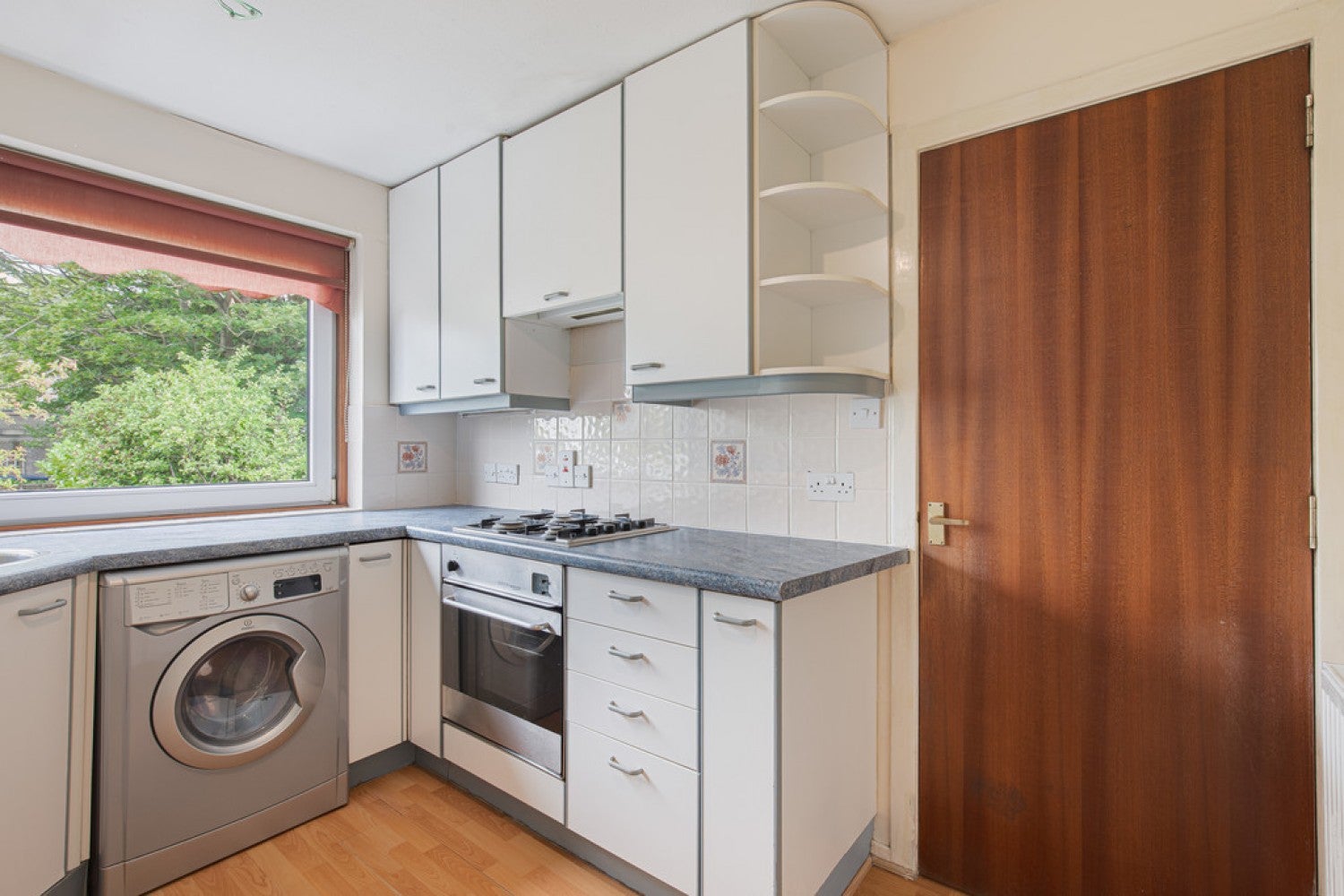 Room South Mount Street in Aberdeen City