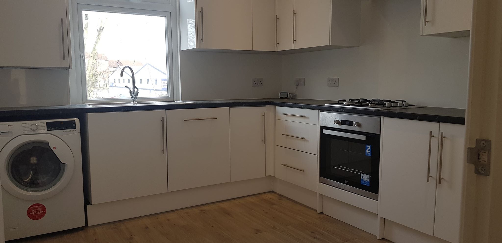 Flat Vaughan Road in Greater London