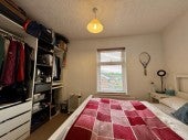 Flat Gordon Road in Maidenhead