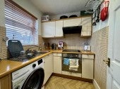 Flat Gordon Road in Maidenhead