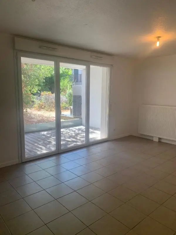 Flat Cours Victor Hugo in Cenon