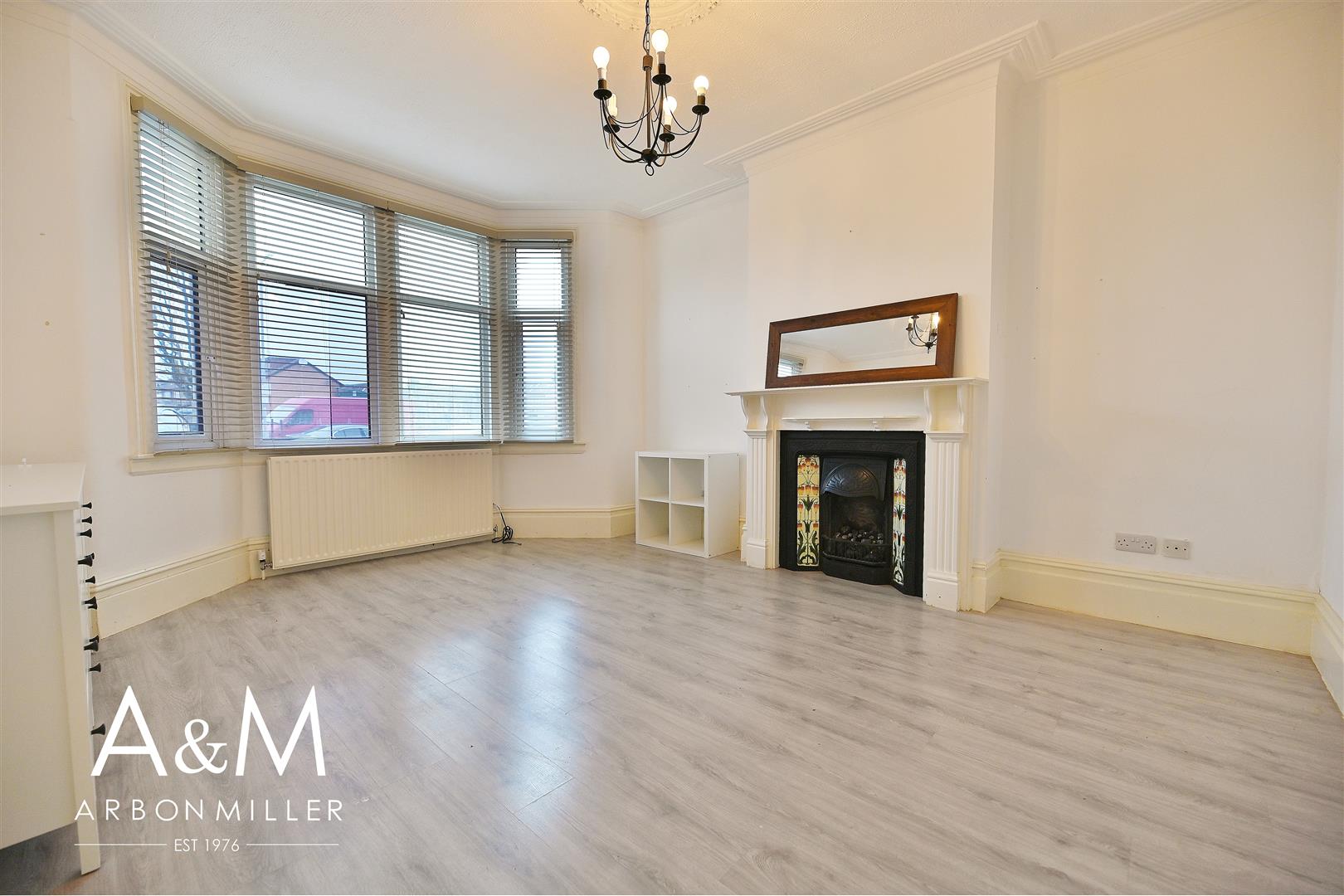 Room Hertford Road in Greater London