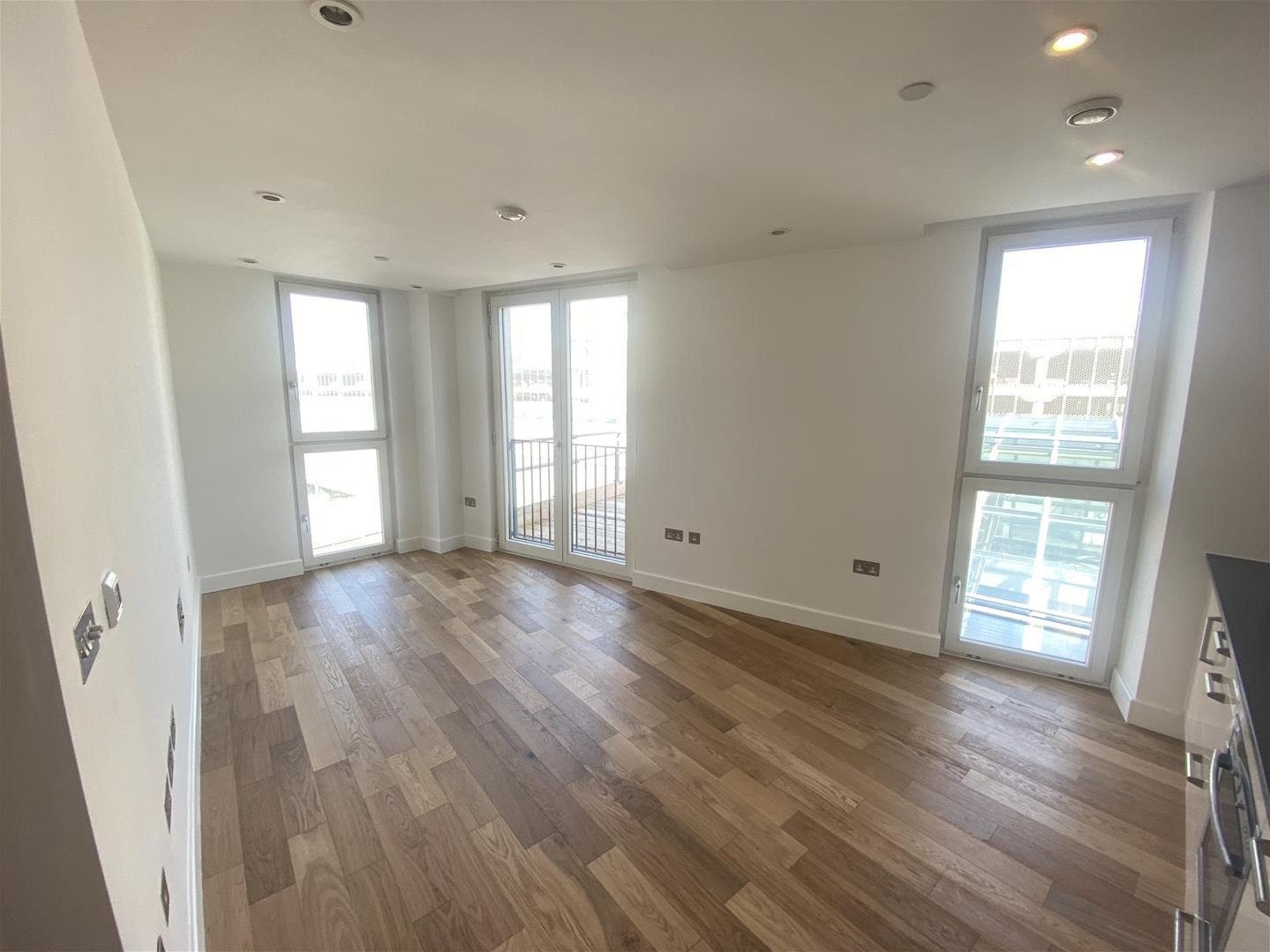 Flat Tredegar Street in Cardiff