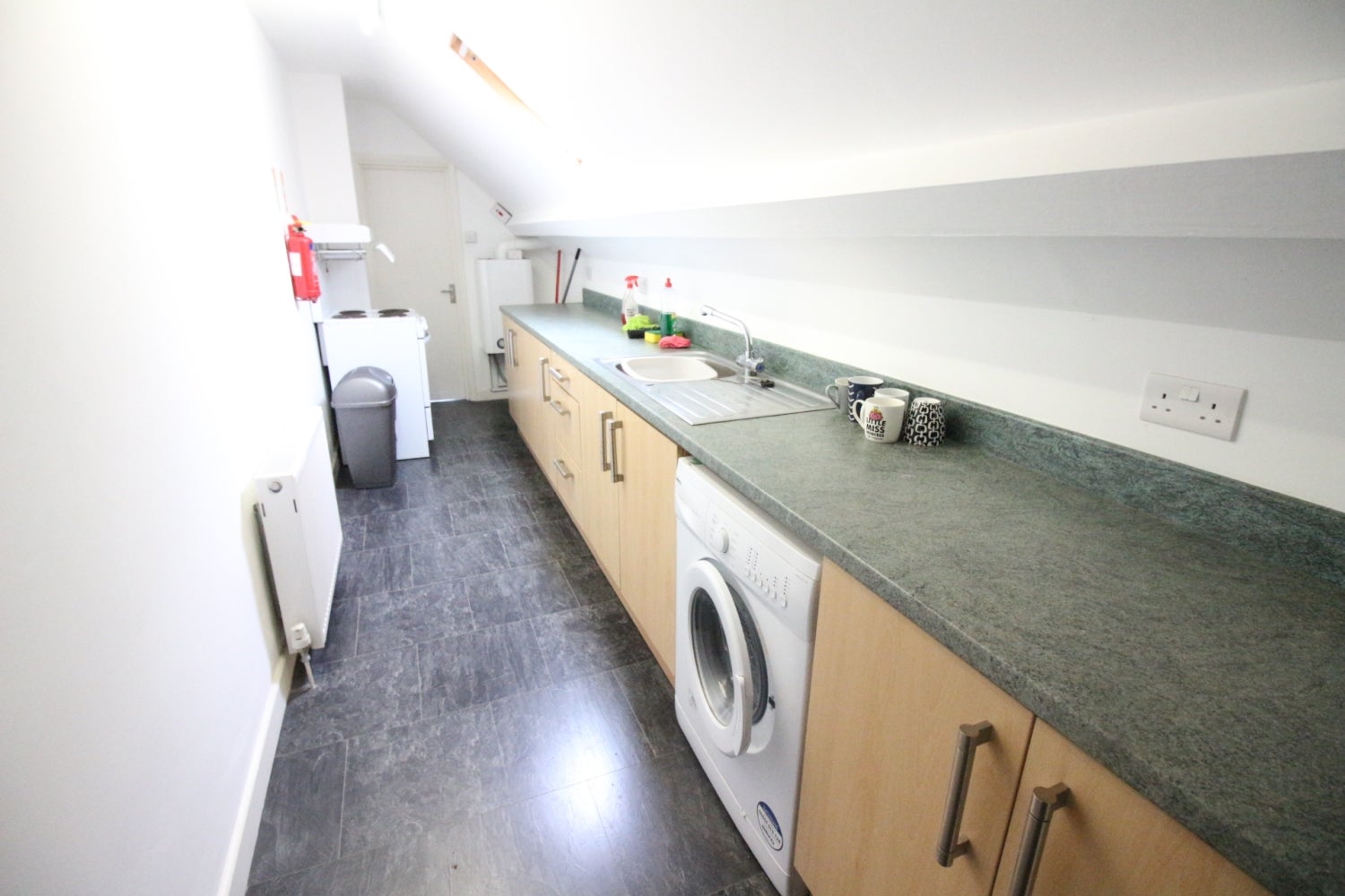 Flat Connaught Road in Cardiff