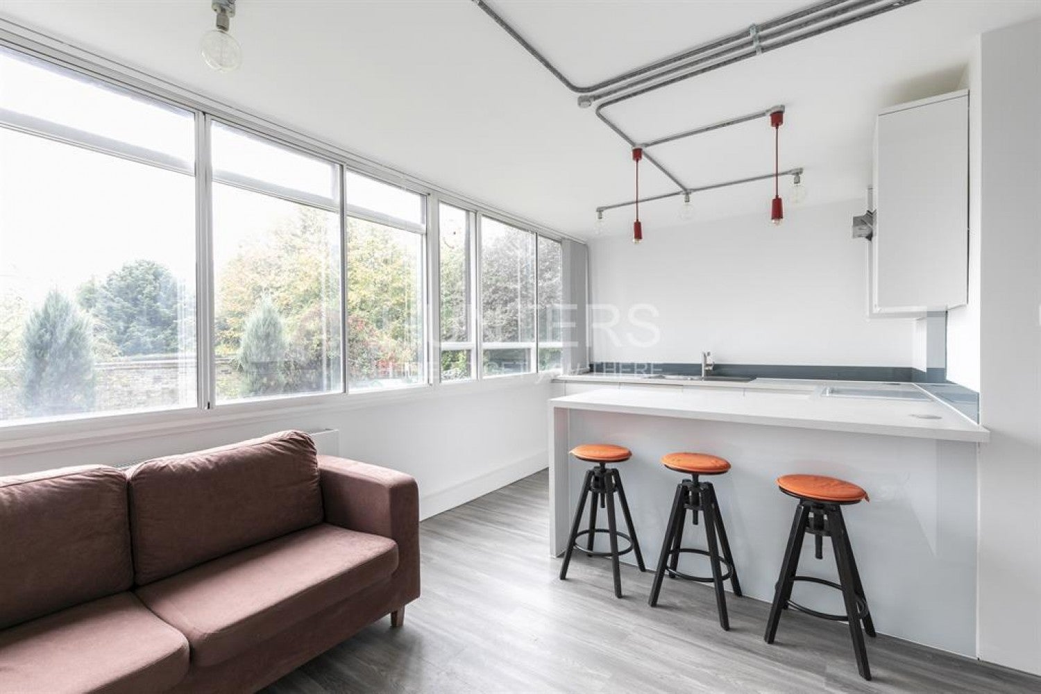 Flat Haverstock Hill in Greater London