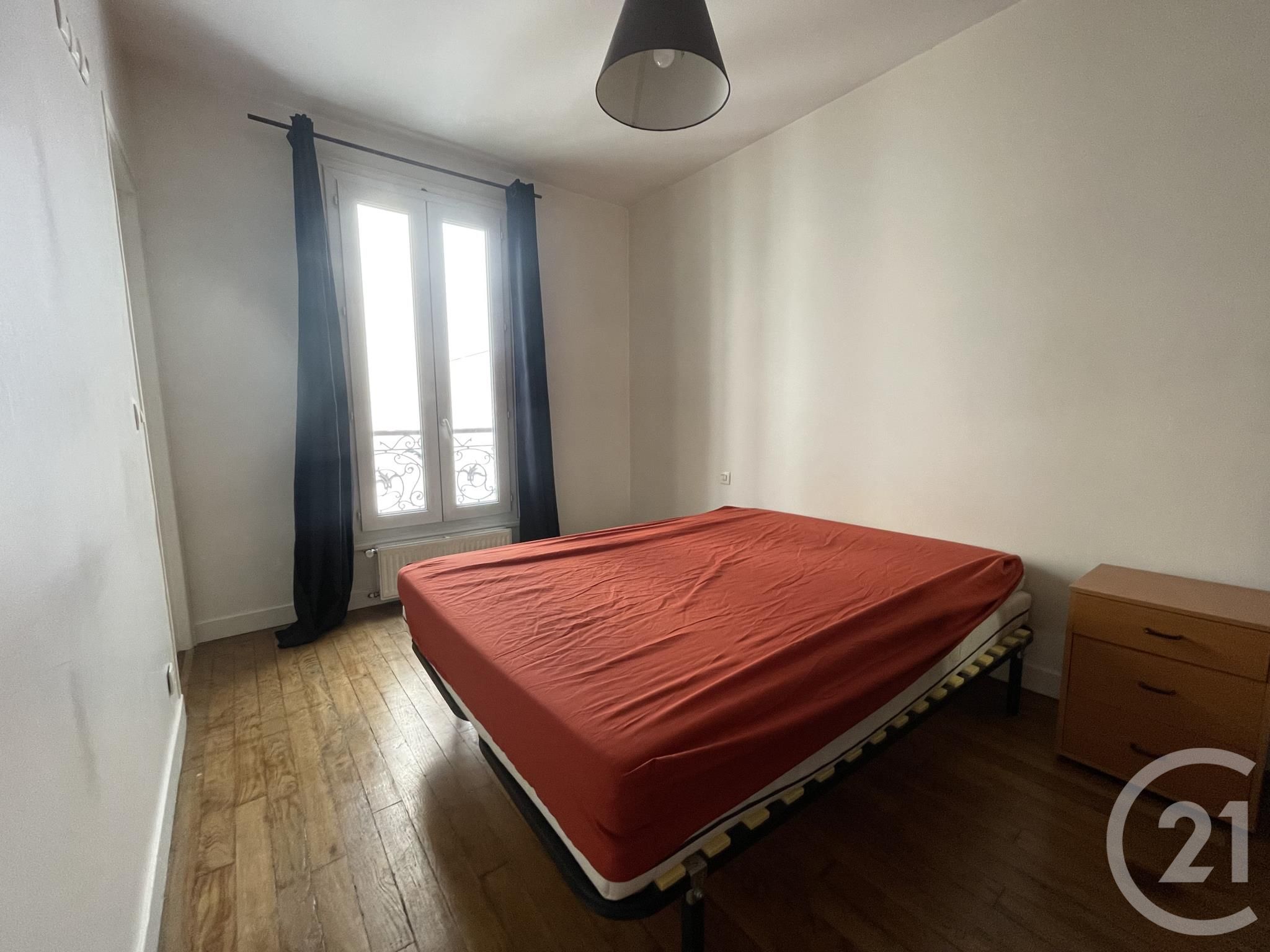 Flat Rue Pierre Bérégovoy in Clichy