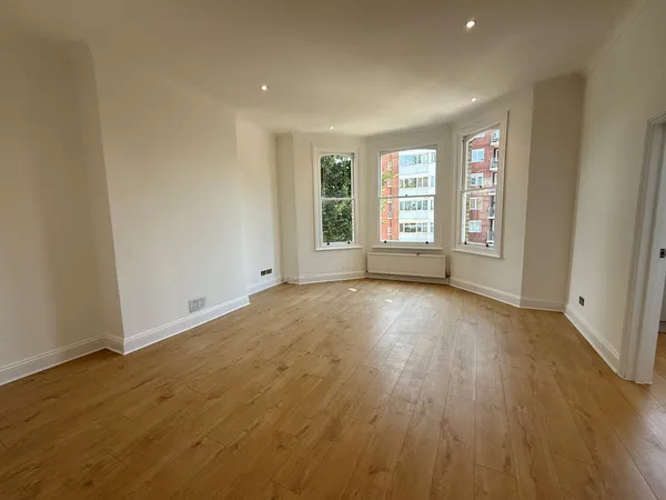 Flat Cromwell Road in Portslade by Sea