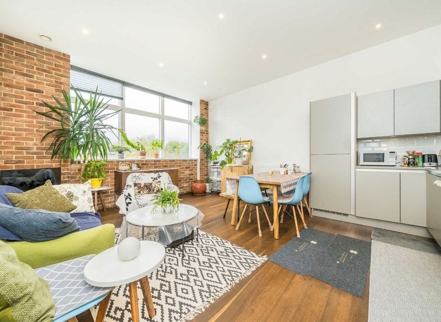 Flat Charles Street in Greater London