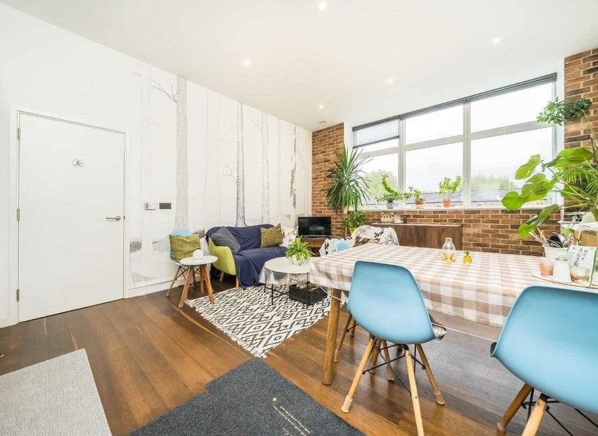 Flat Charles Street in Greater London