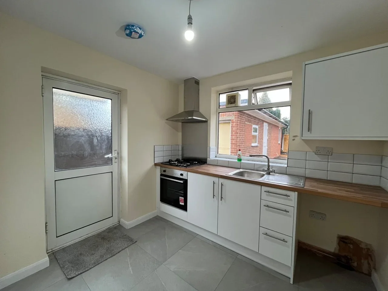 House Oak Way in Greater London