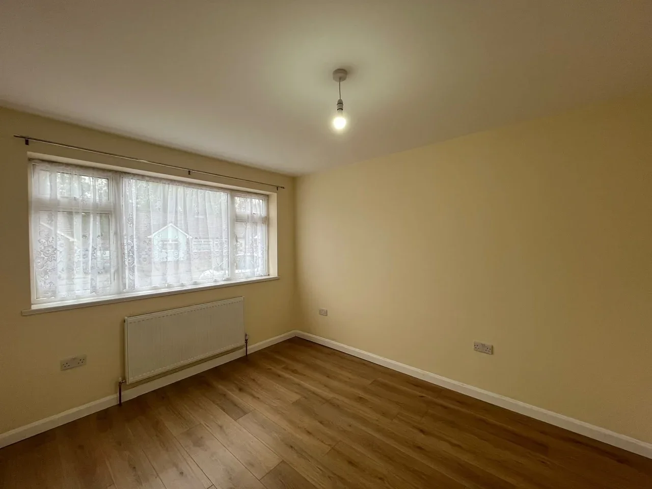 House Oak Way in Greater London
