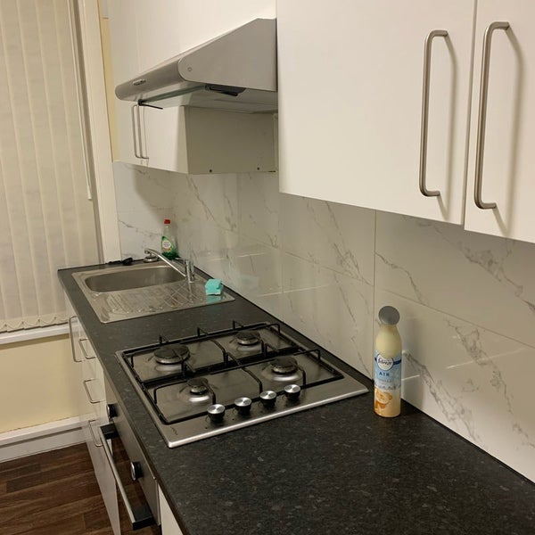 Flat Hamilton Avenue in Leeds