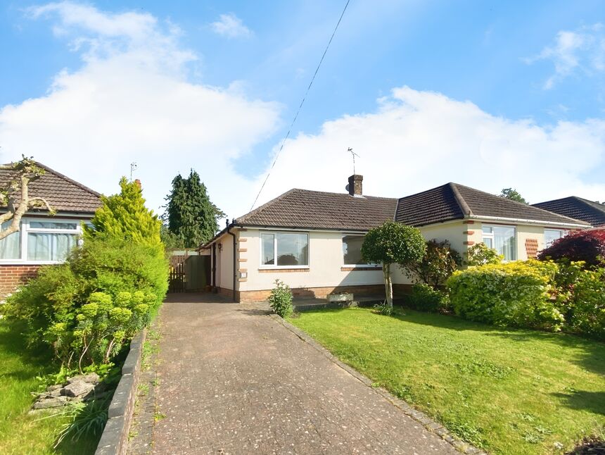 House Beechcroft Close in Chandler's Ford