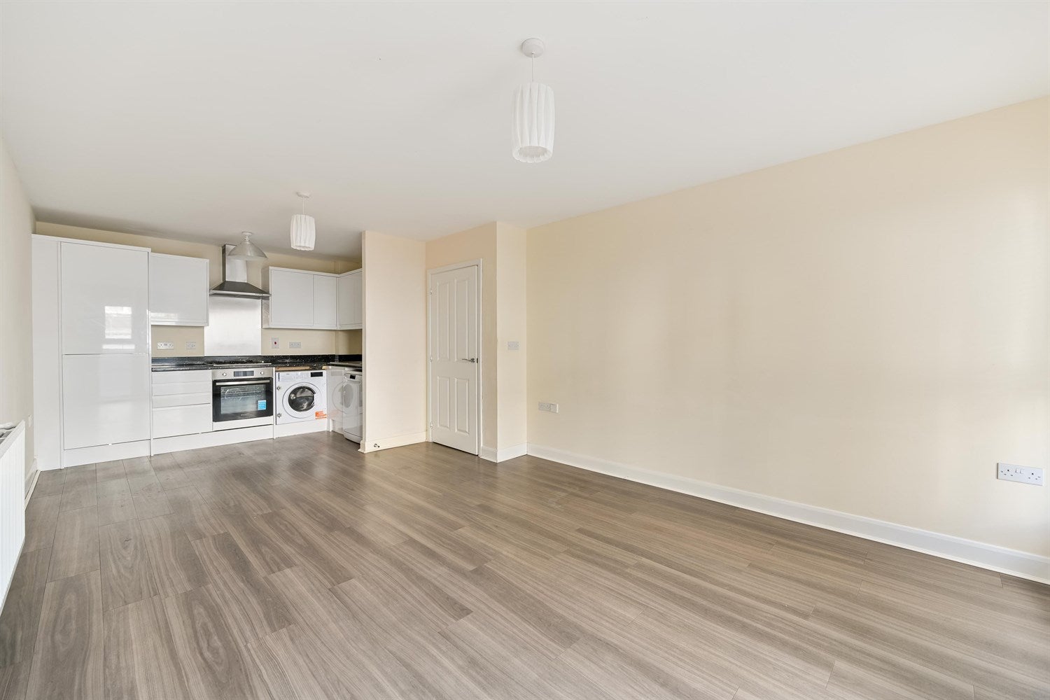 Flat Moulsford Mews in Reading