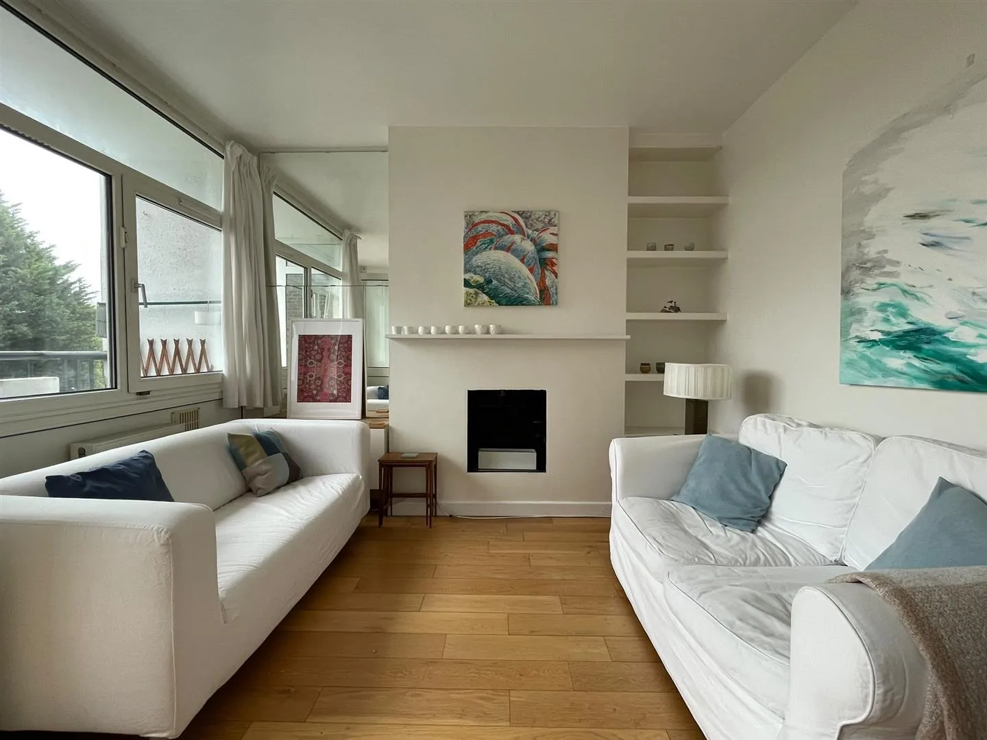 Flat Leirum Street in Greater London