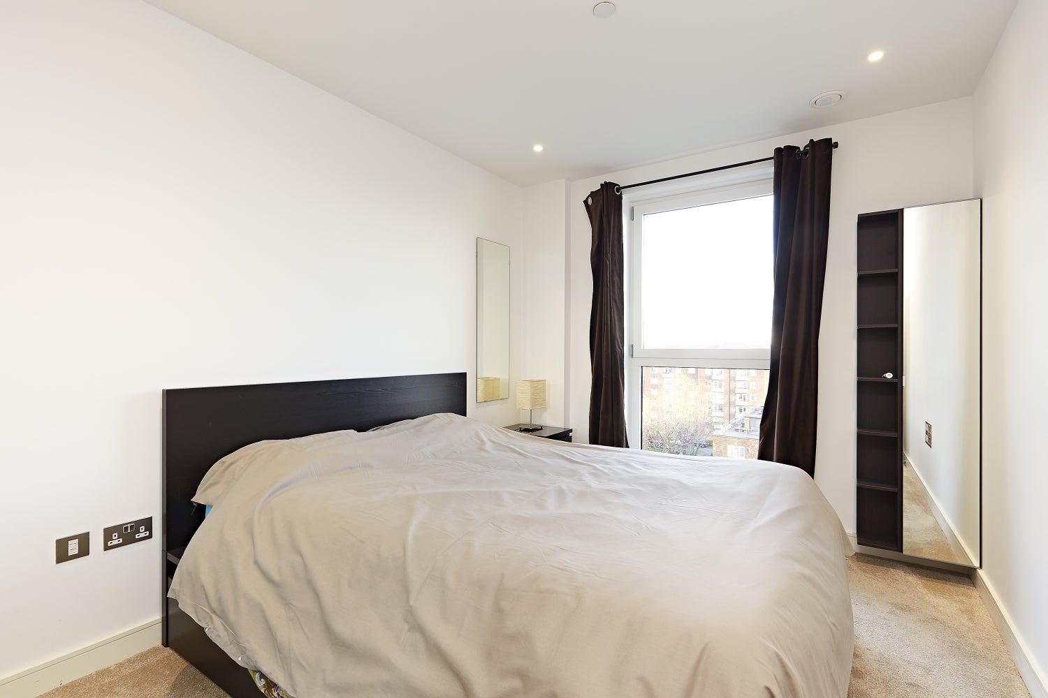 Flat Wandsworth Road in Greater London