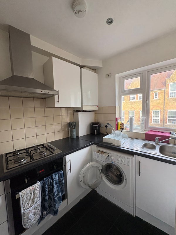 Room Bethnal Green Road in Greater London