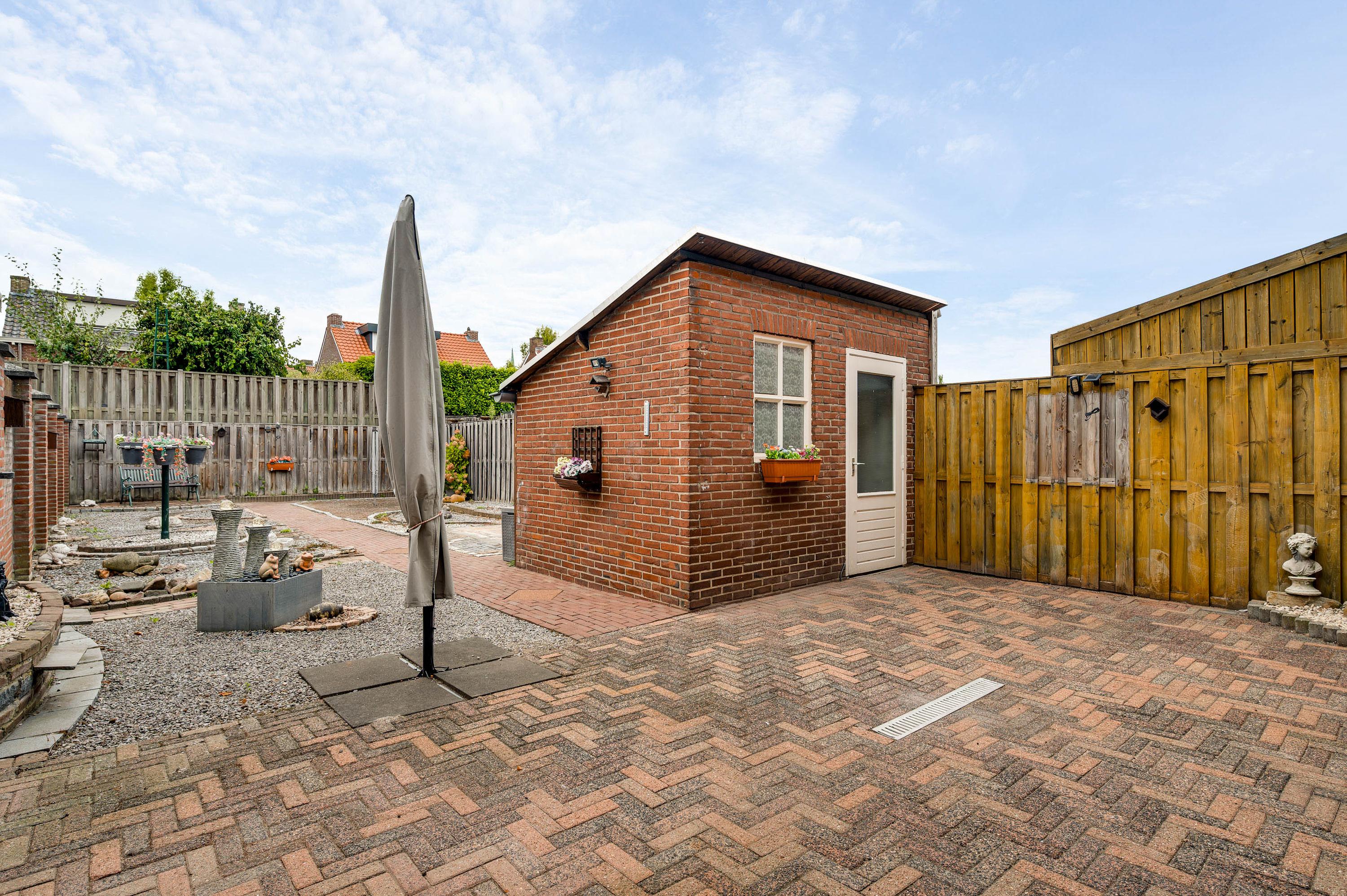 Tussenwoning te koop: Doctor Nolensstraat 20, Weert