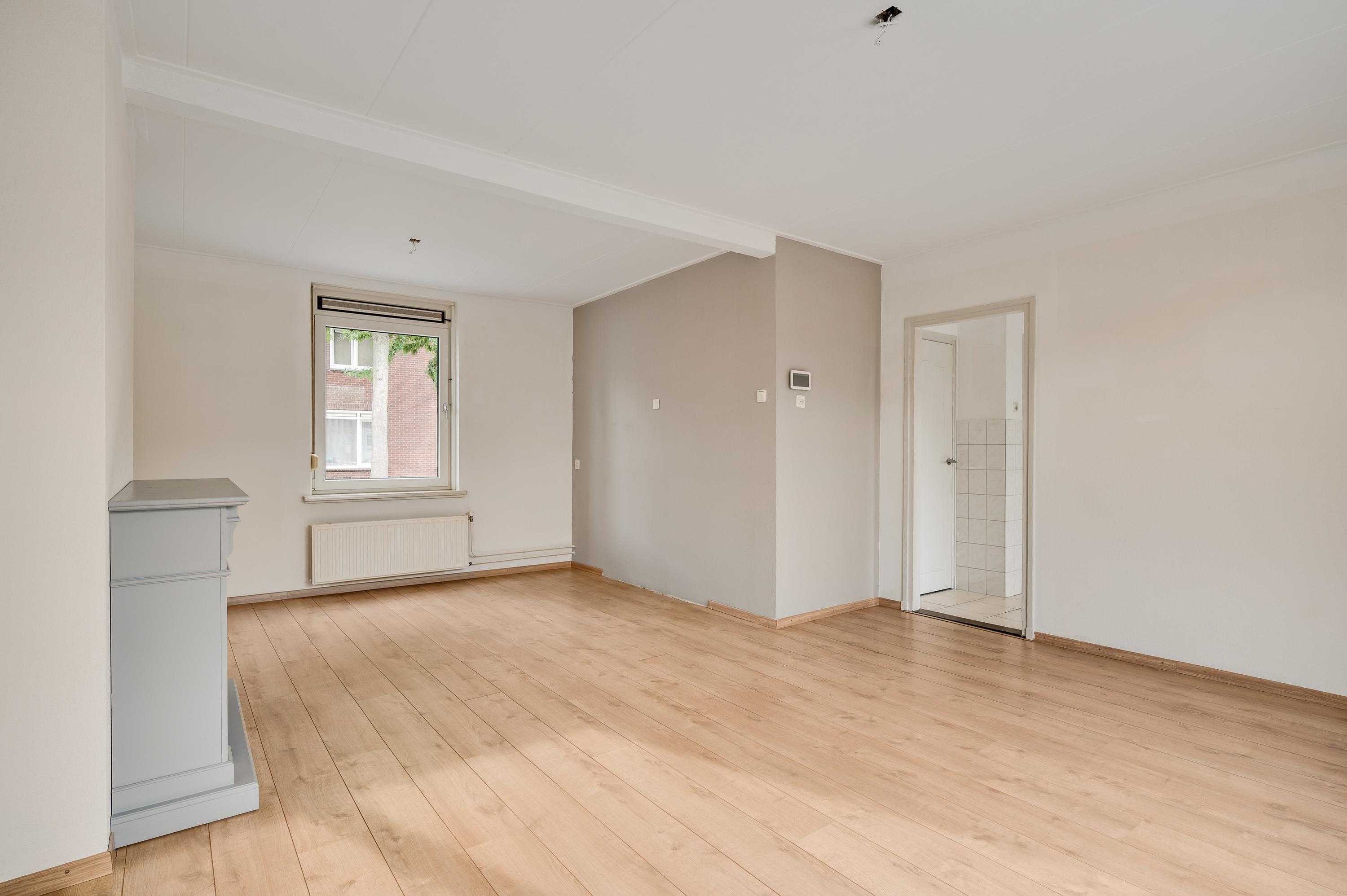Tussenwoning te koop: Doctor Nolensstraat 20, Weert