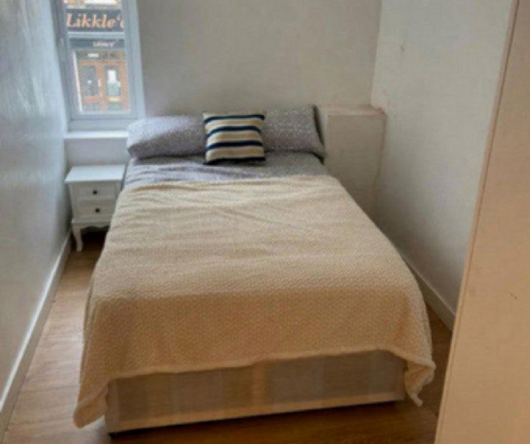 Room Deptford High Street in Greater London