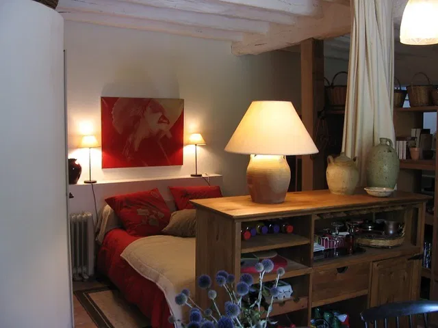 Room D 14 in Alligny-Cosne