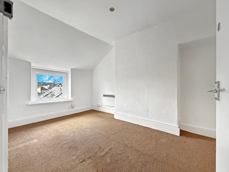 Flat Northcote Street in Cardiff