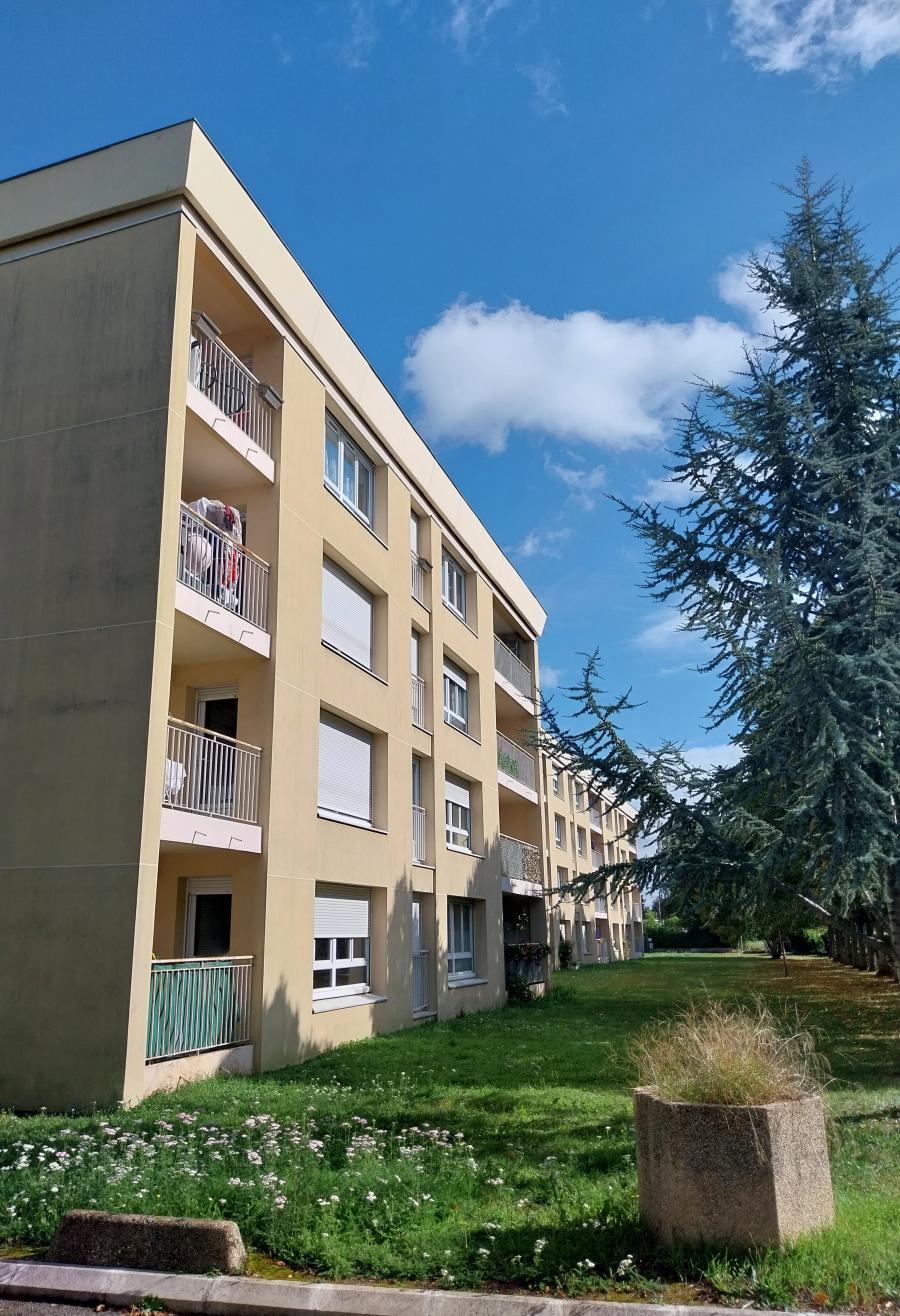 Flat Avenue du Président Kennedy in Saint-Germain-en-Laye