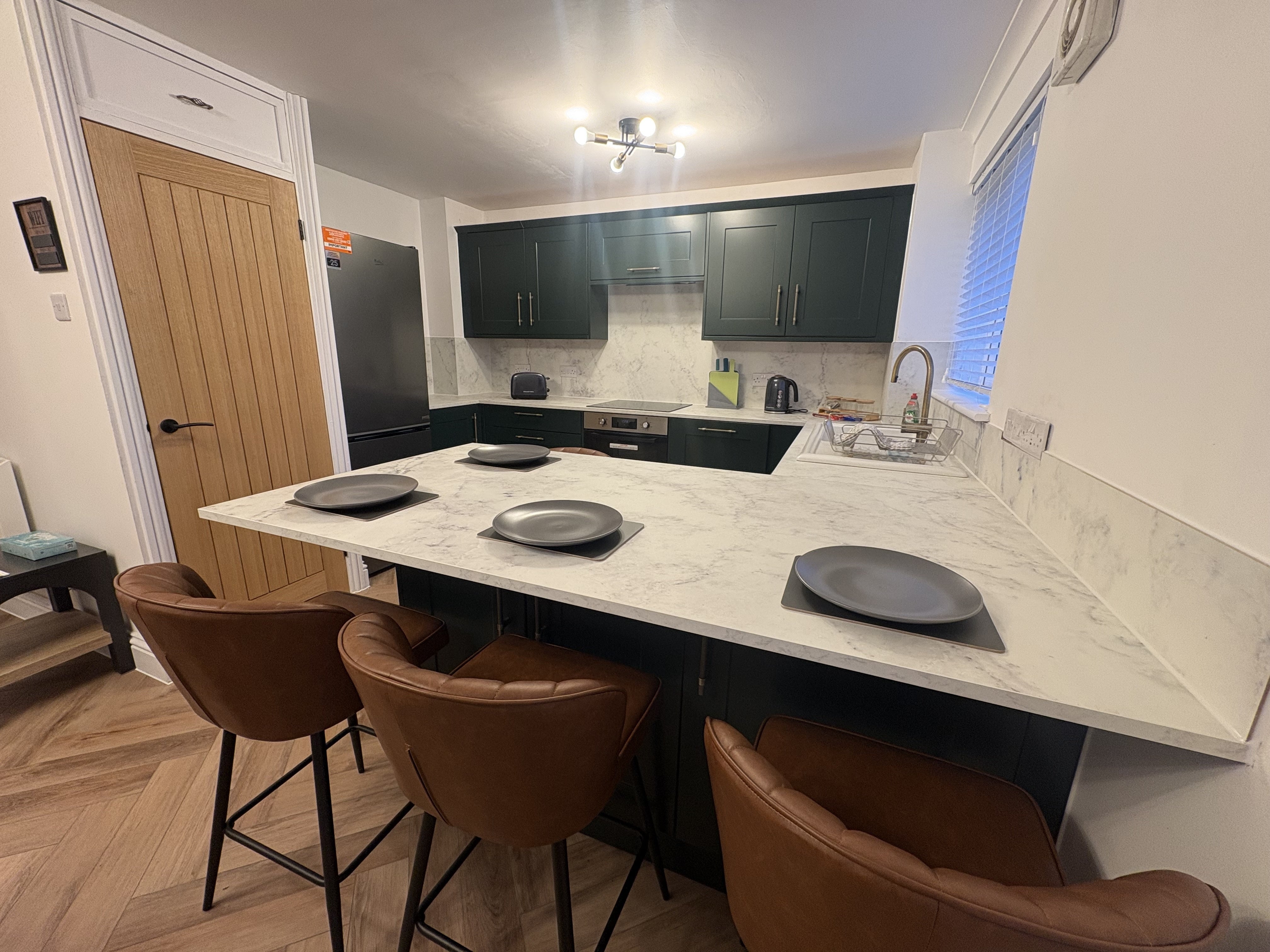 Flat Courtlands Close in Watford
