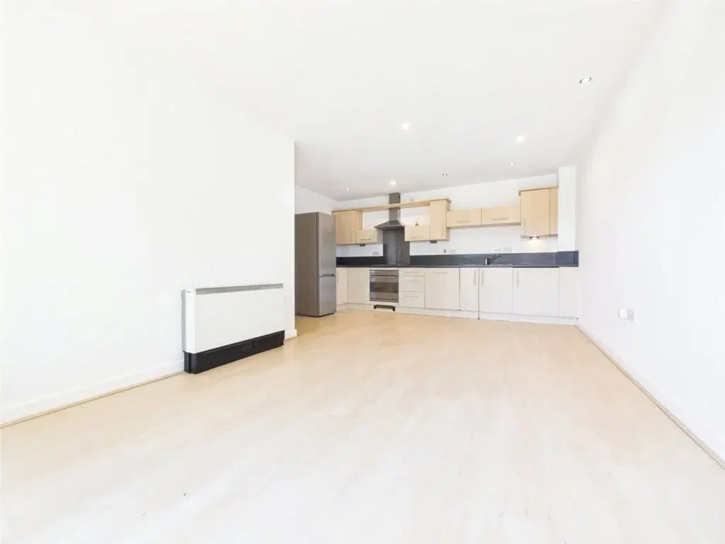 Flat Hatherley Lane in Cheltenham