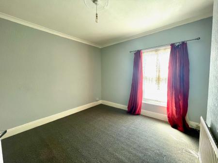 Flat Rutland Street in Grimsby
