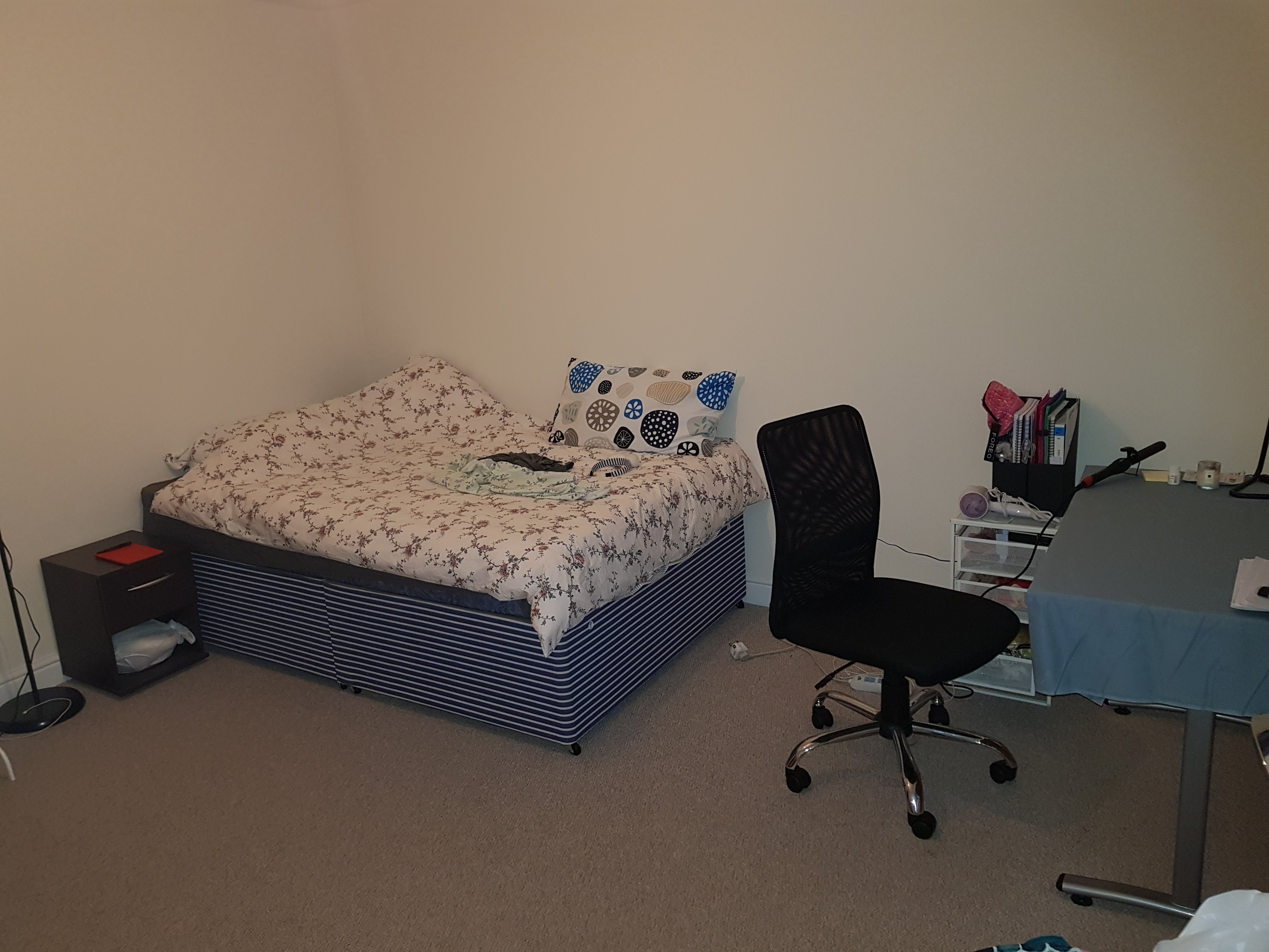 Room Great Clover Leaze in Bristol