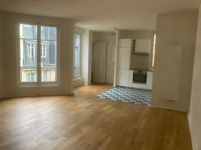 Flat Rue Saint-Florentin in Paris