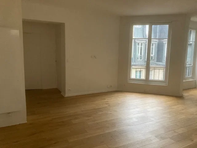 Flat Rue Saint-Florentin in Paris
