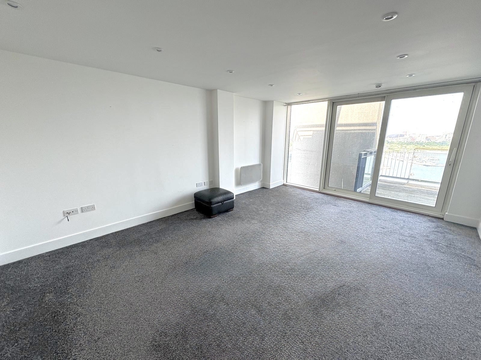 Flat Butetown Link in Cardiff