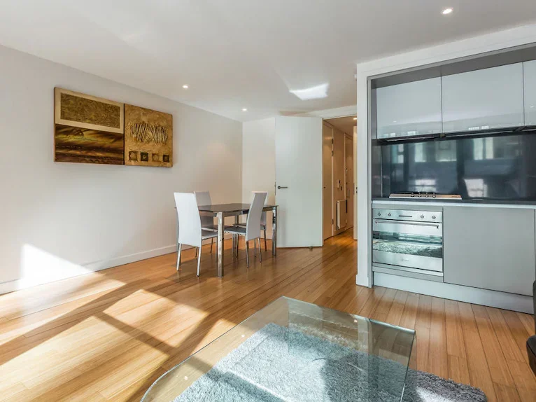 Flat Simpson Loan in City of Edinburgh