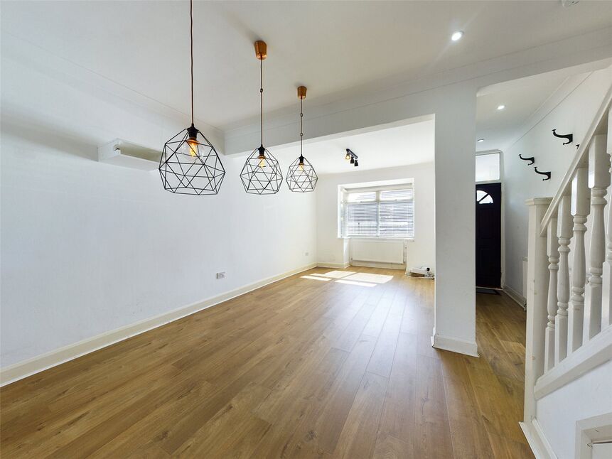 House Tunmarsh Lane in Greater London