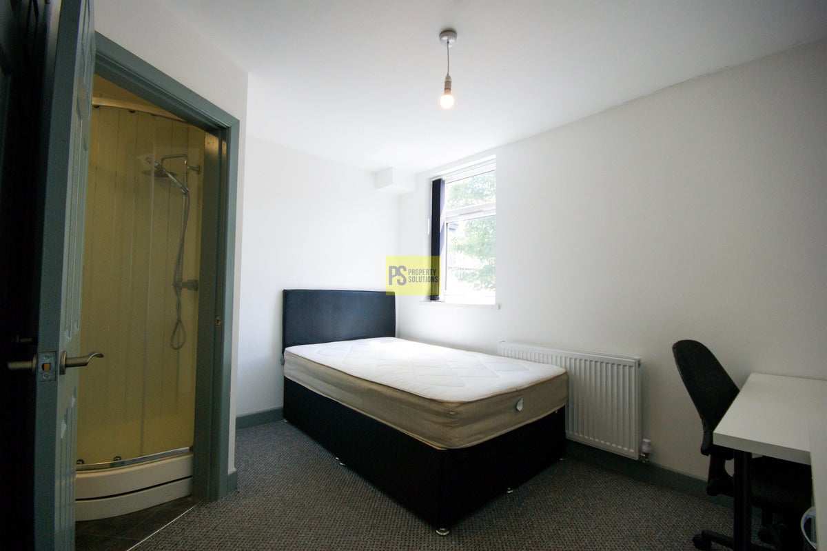 Room Holly Grove in Birmingham