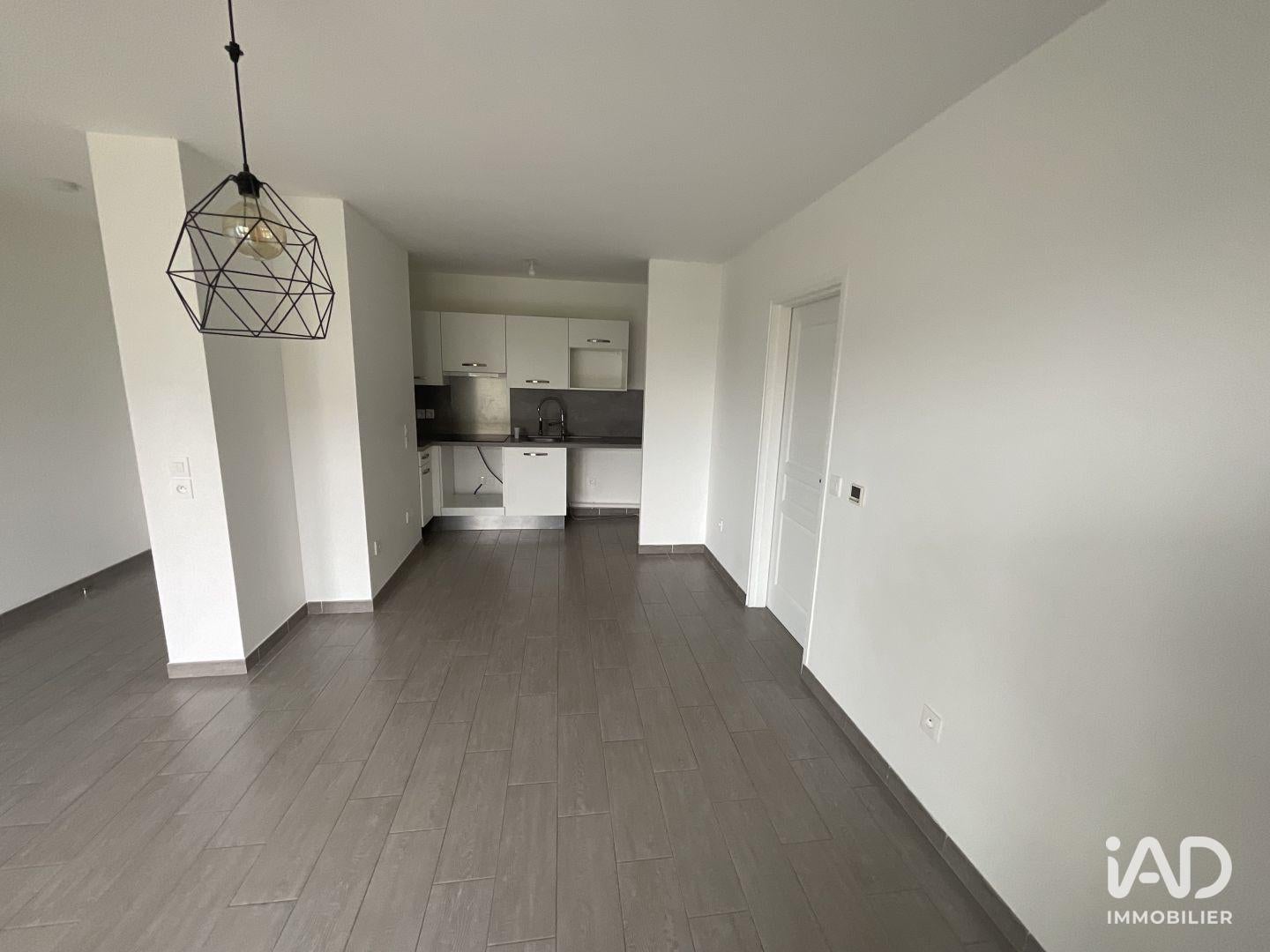 Flat Rue du Travers des Champs Guillaume in Cormeilles-en-Parisis
