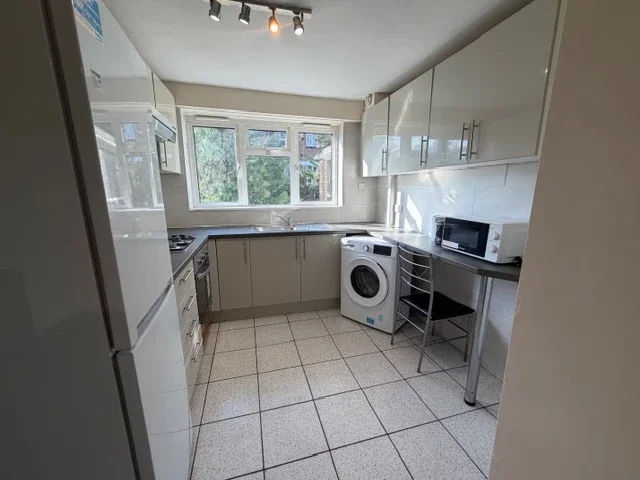Flat Portsdown Mews in Greater London