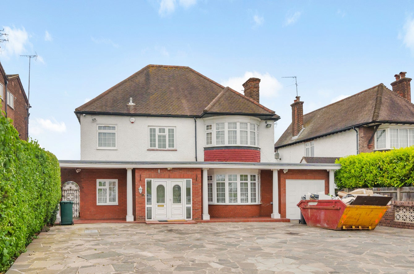 House High Road in Greater London