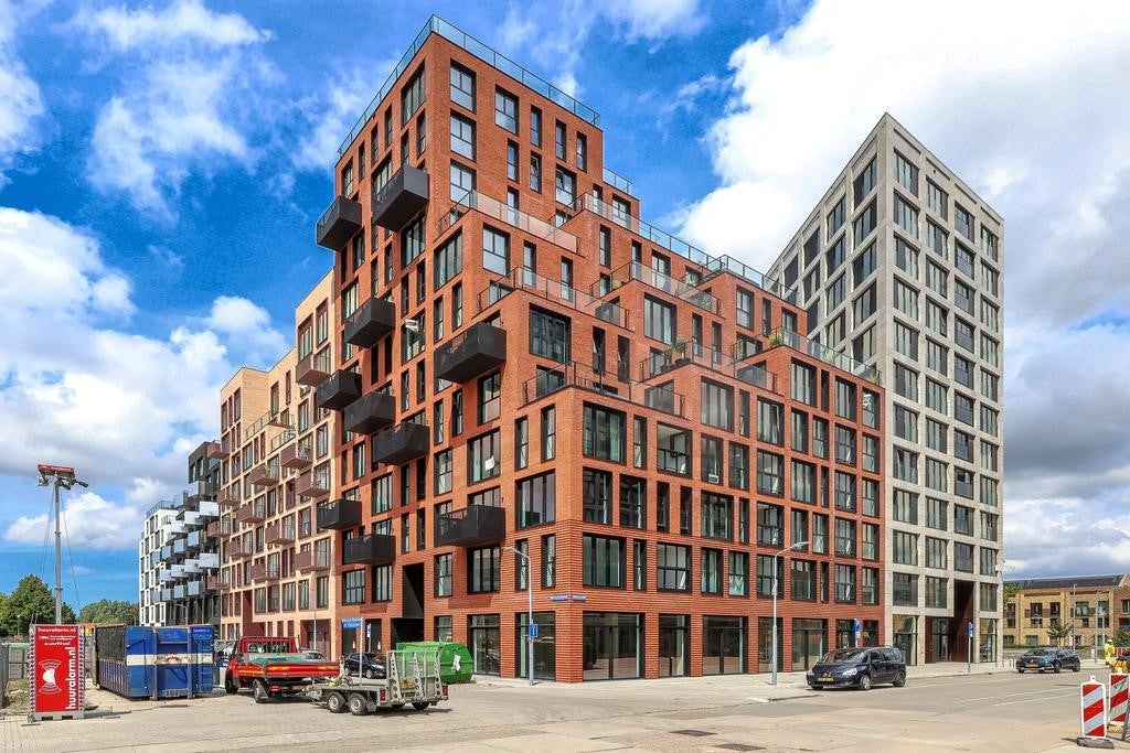 Flat Mies van der Rohestraat in Hoofddorp