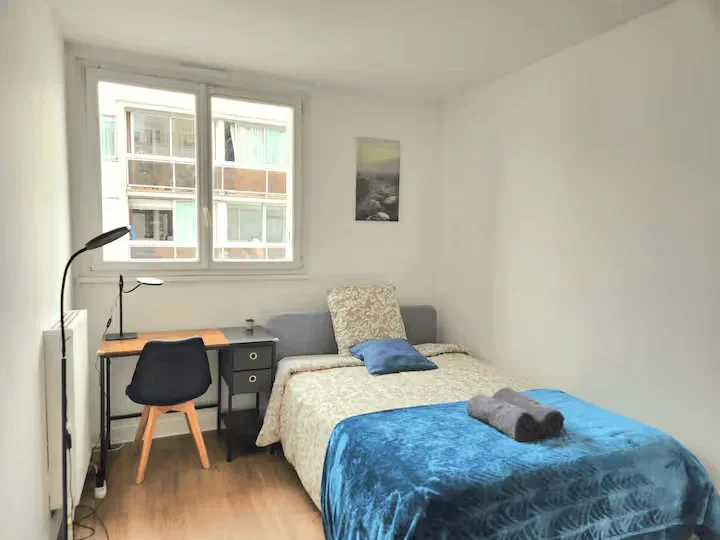 Room Avenue Corvisart in Créteil