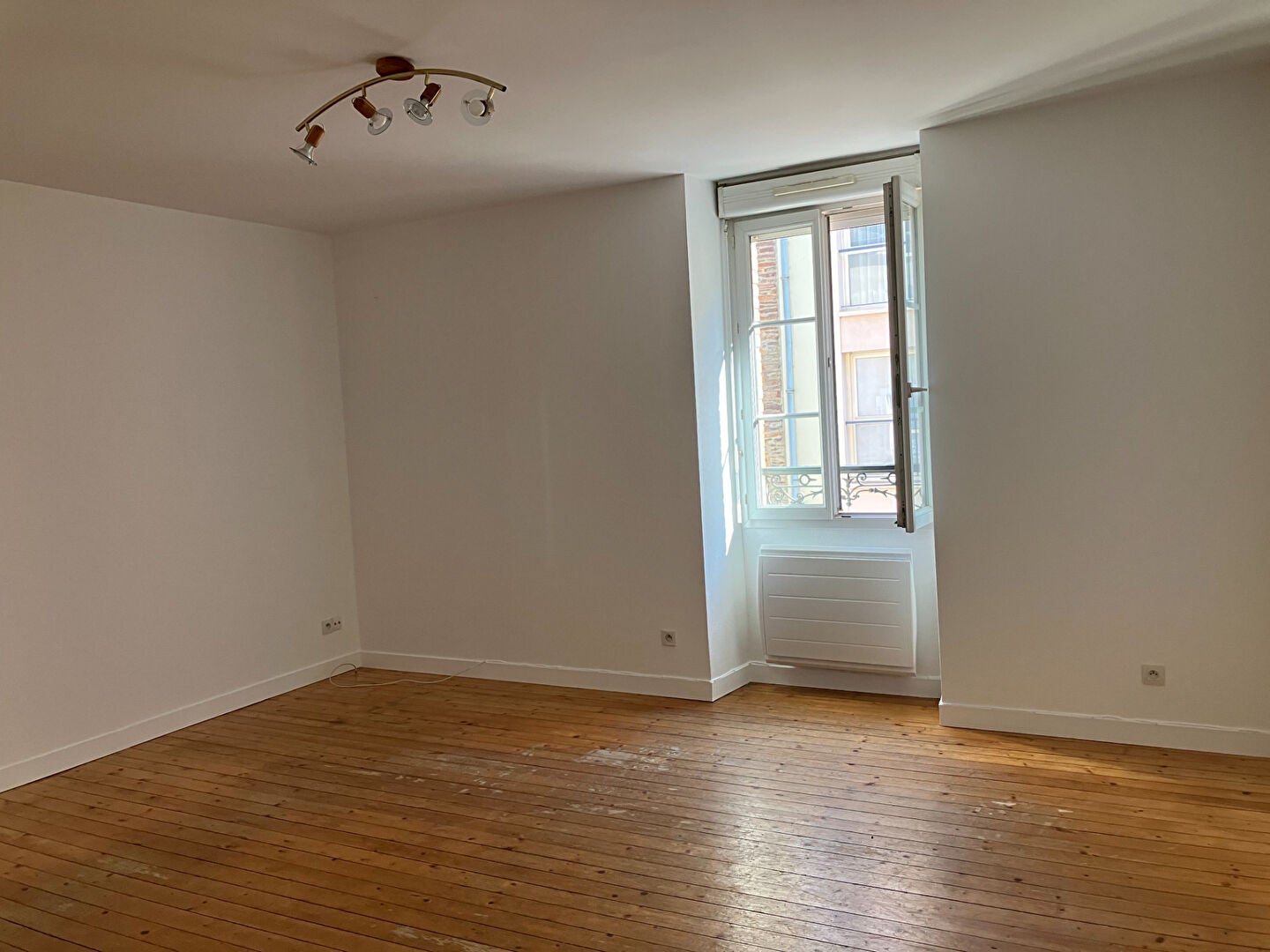 Flat Rue de Bourgogne in Rennes