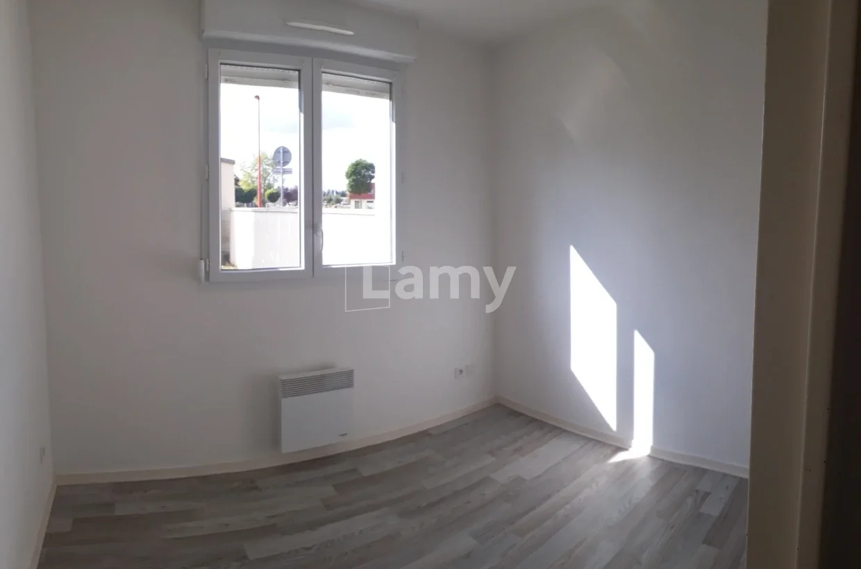 Appartement Rue du Général Séré de Rivières à Écrouves