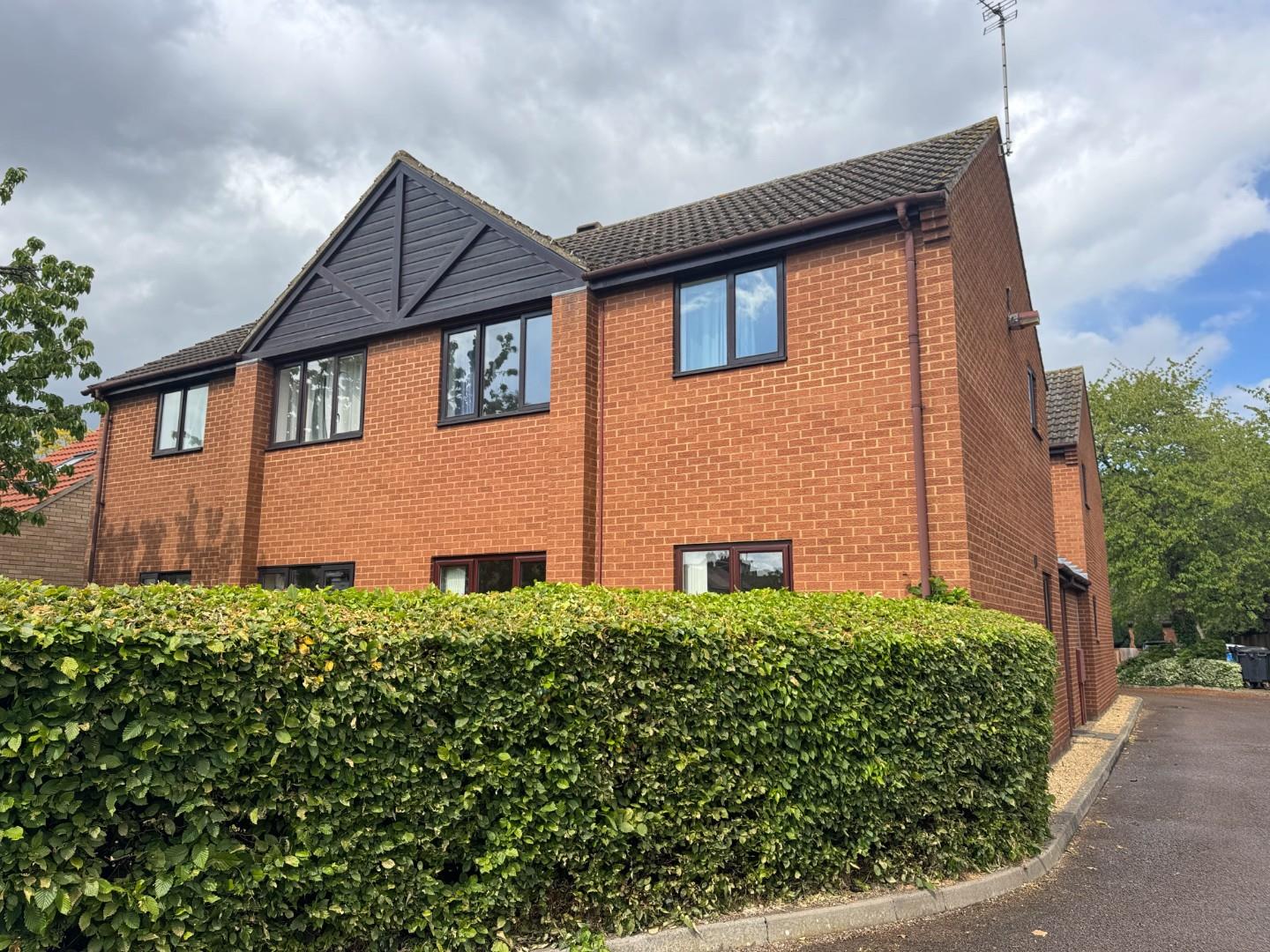 Flat Arbury Road in Cambridge