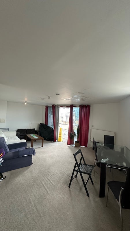 Room Fieldgate Street in Greater London