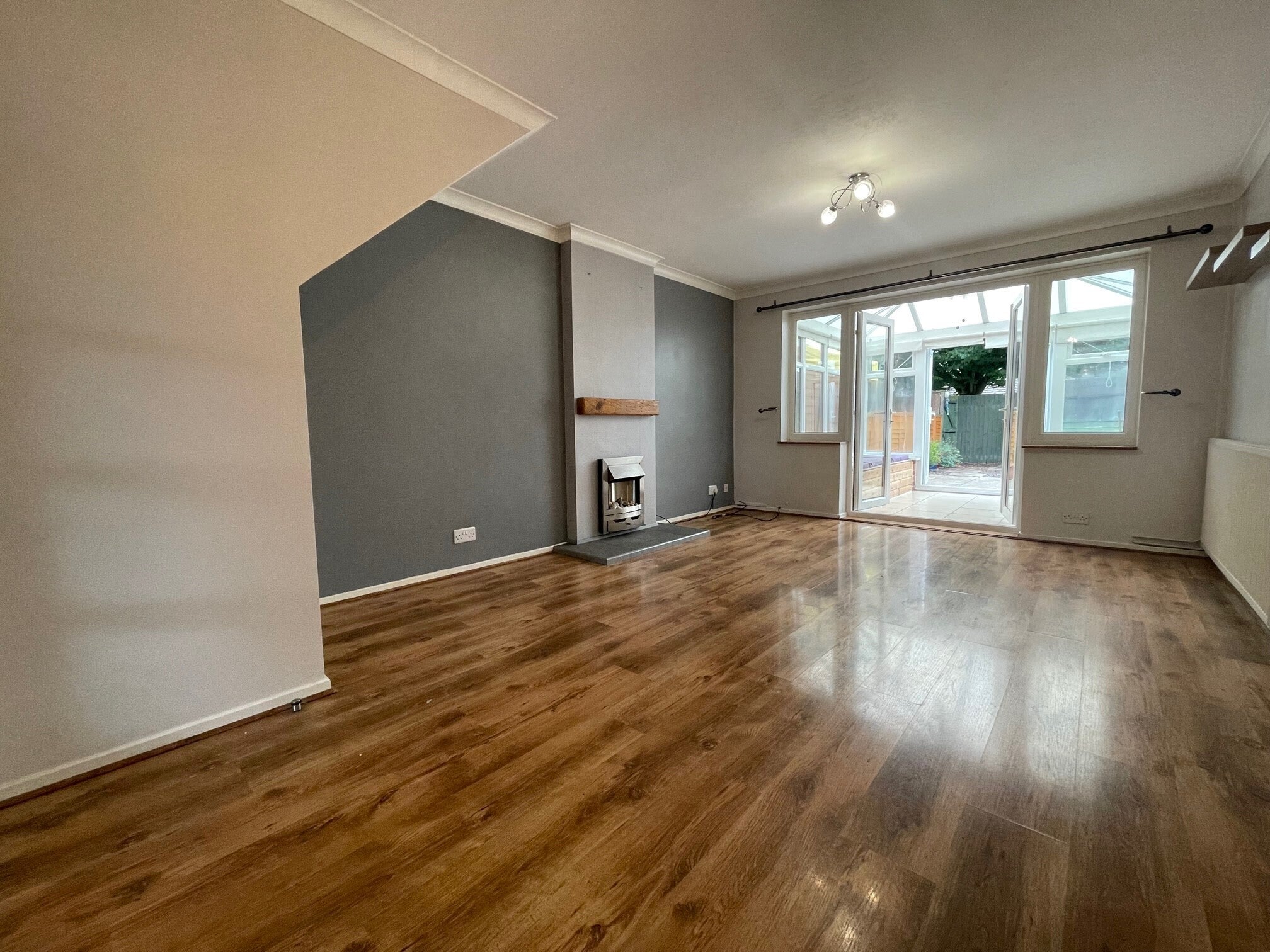 Flat Manston Drive in Stratford-on-Avon