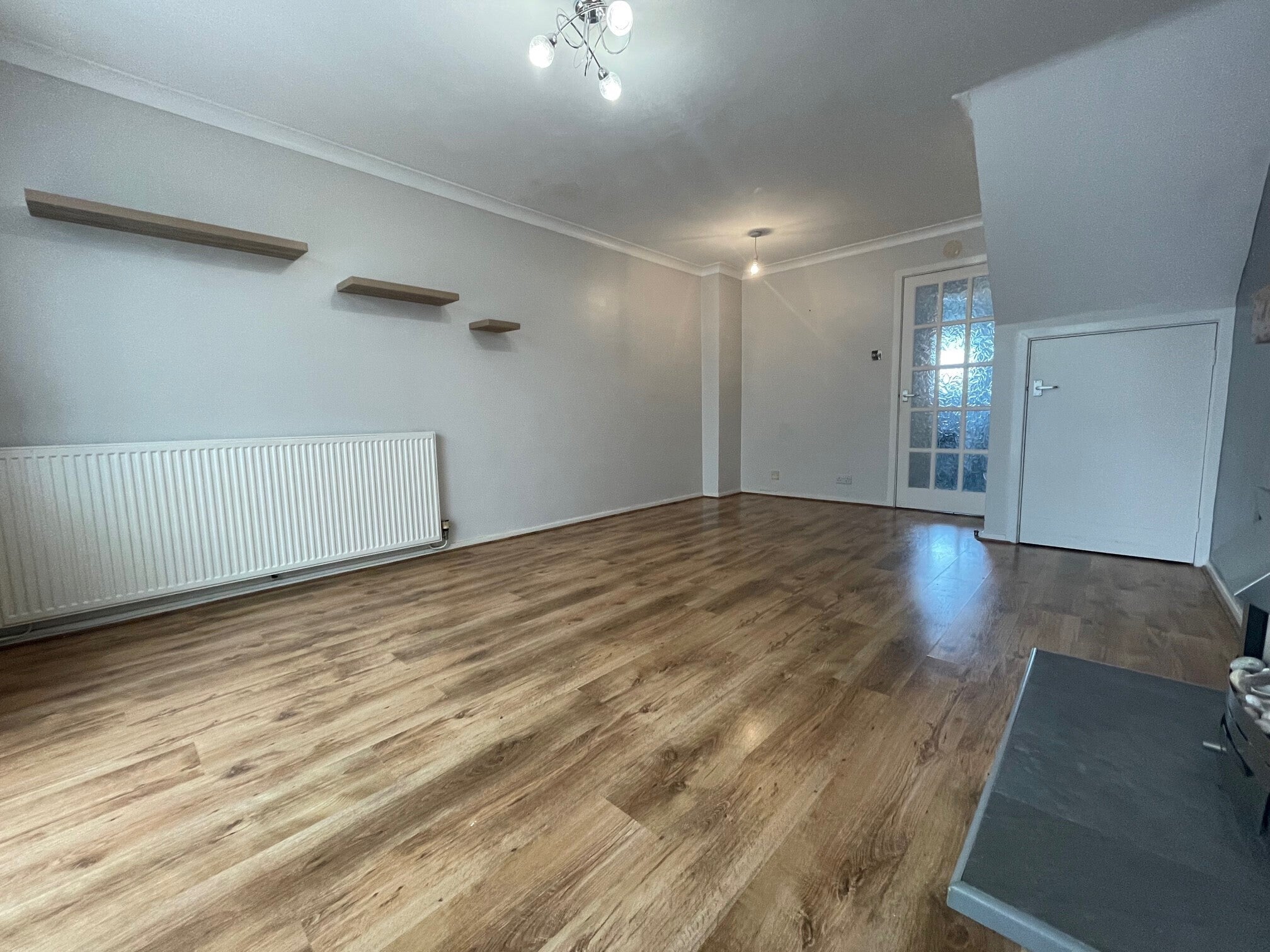 Flat Manston Drive in Stratford-on-Avon